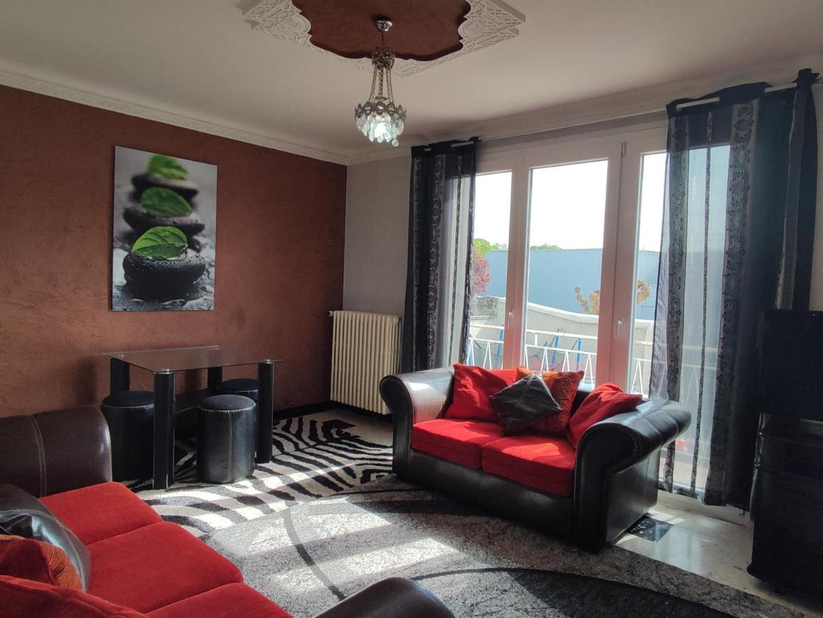 Agreable Appartement Familial Avec Jardin Блуа Экстерьер фото