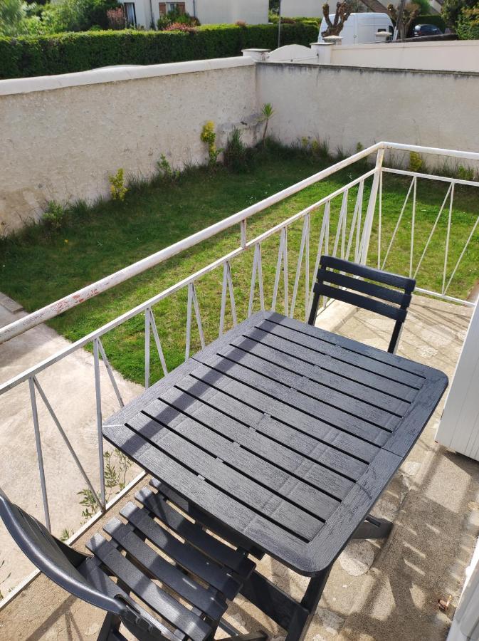 Agreable Appartement Familial Avec Jardin Блуа Экстерьер фото